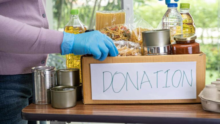 5 Items Food Pantries Want You to Stop Donating