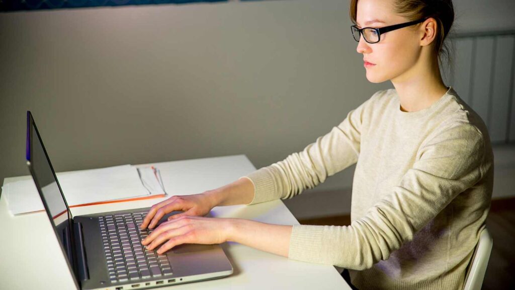 Steady Night Jobs You Can Do From Home (Not Glamorous, But Reliable)