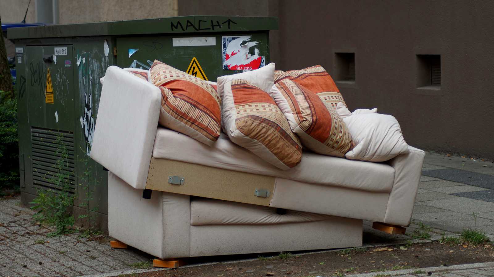 BULKY THINGS TO DISPOSE