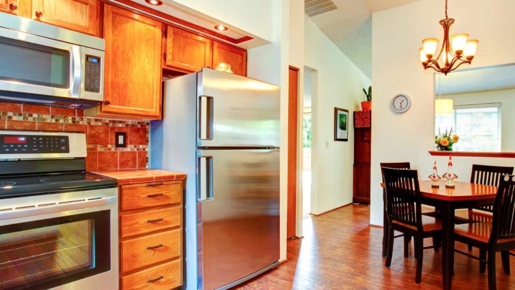Kitchen Turnoffs That Make Buyers Walk Away, According to Real Estate Experts
