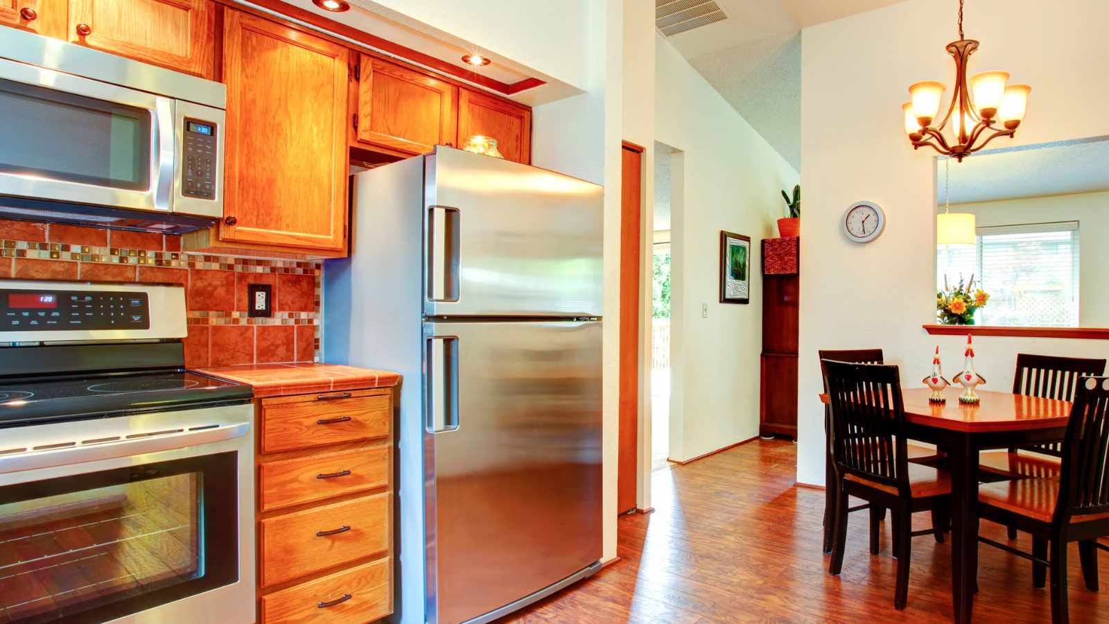 Kitchen Turnoffs That Make Buyers Walk Away, According to Real Estate Experts