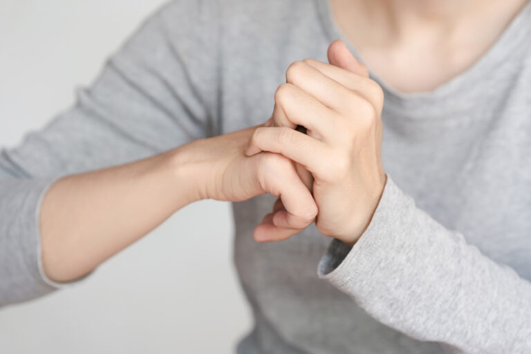 10 Common Behaviors You Didn’t Know Were Survival Instincts