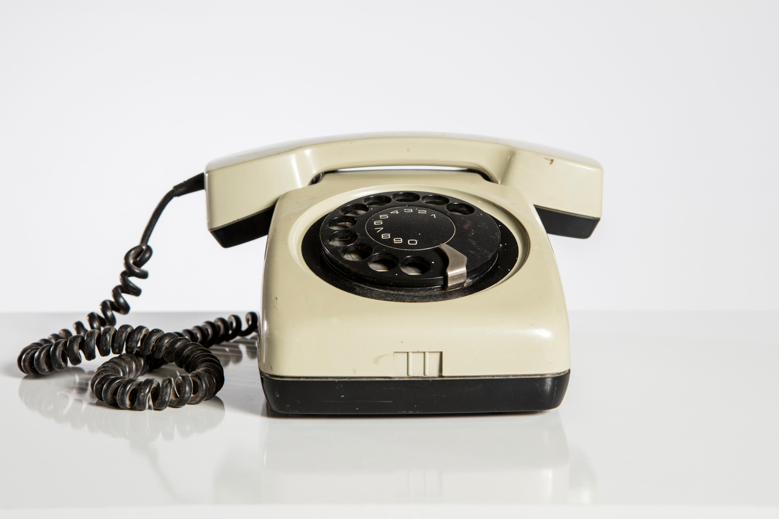 Classic Household Treasures Boomers Hold On To, But No Longer Use