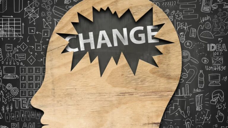 4 Powerful Strategies to Embrace Change and Thrive