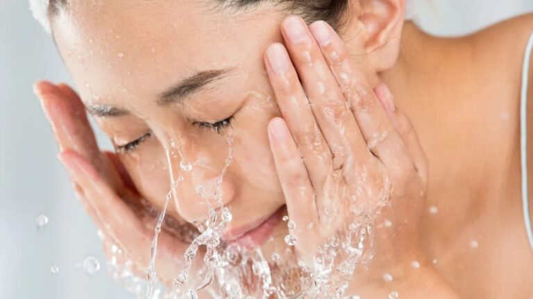 5 Common Hygiene Mistakes That Make People Look Unattractive
