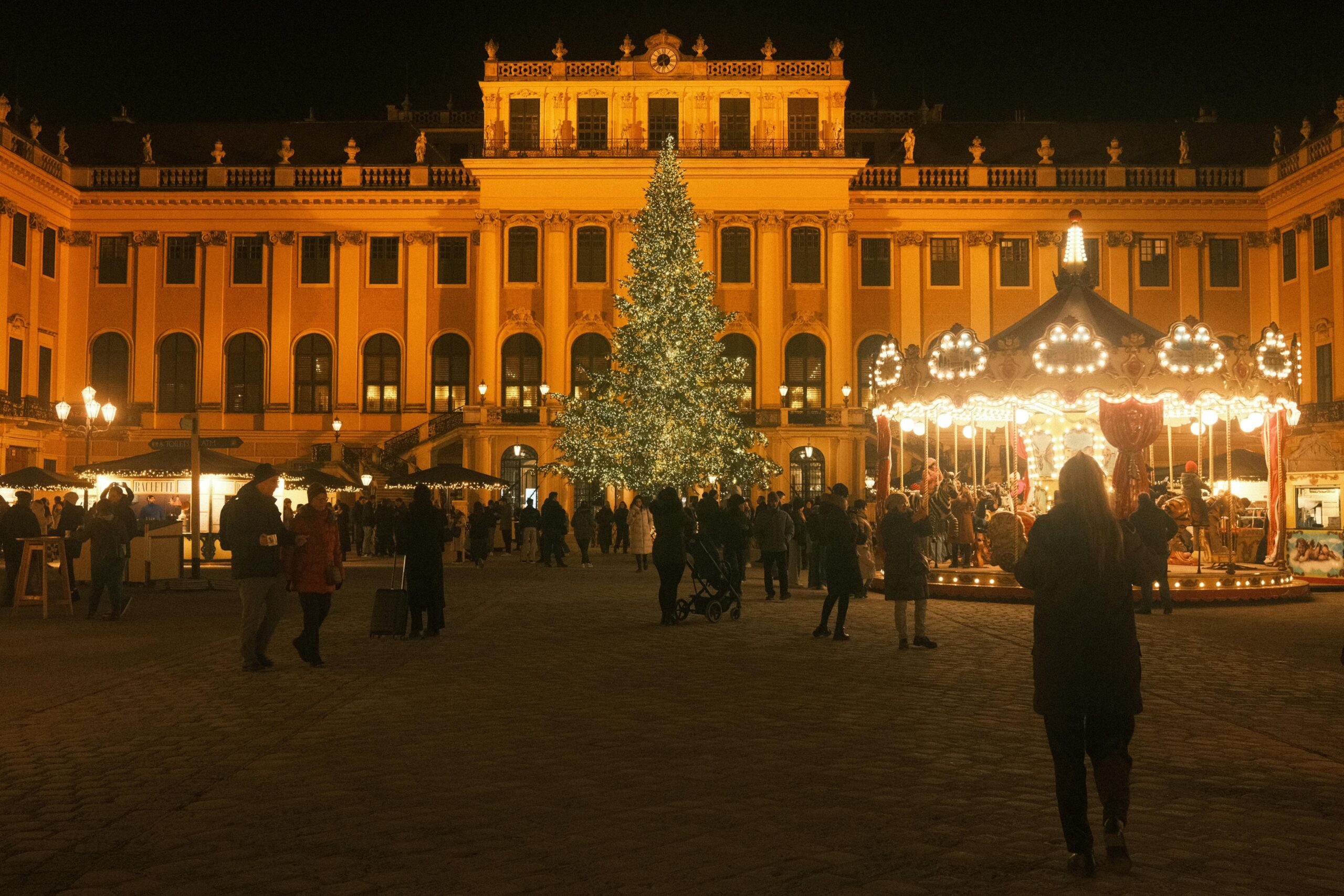 Christmas Market at Schönbrunn Palace, Vienna