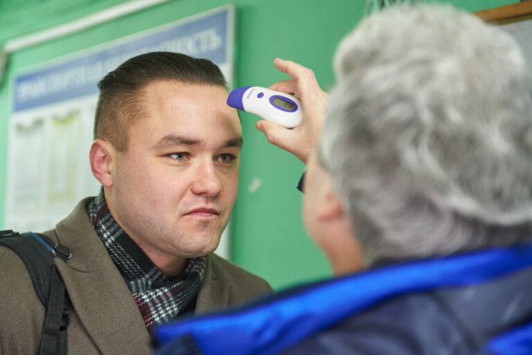 7 Health Symptoms Dads Shouldn’t Ignore