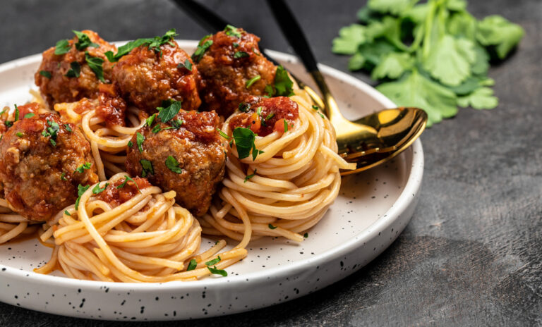 Six Comfort Foods That Continue to Warm Our Hearts