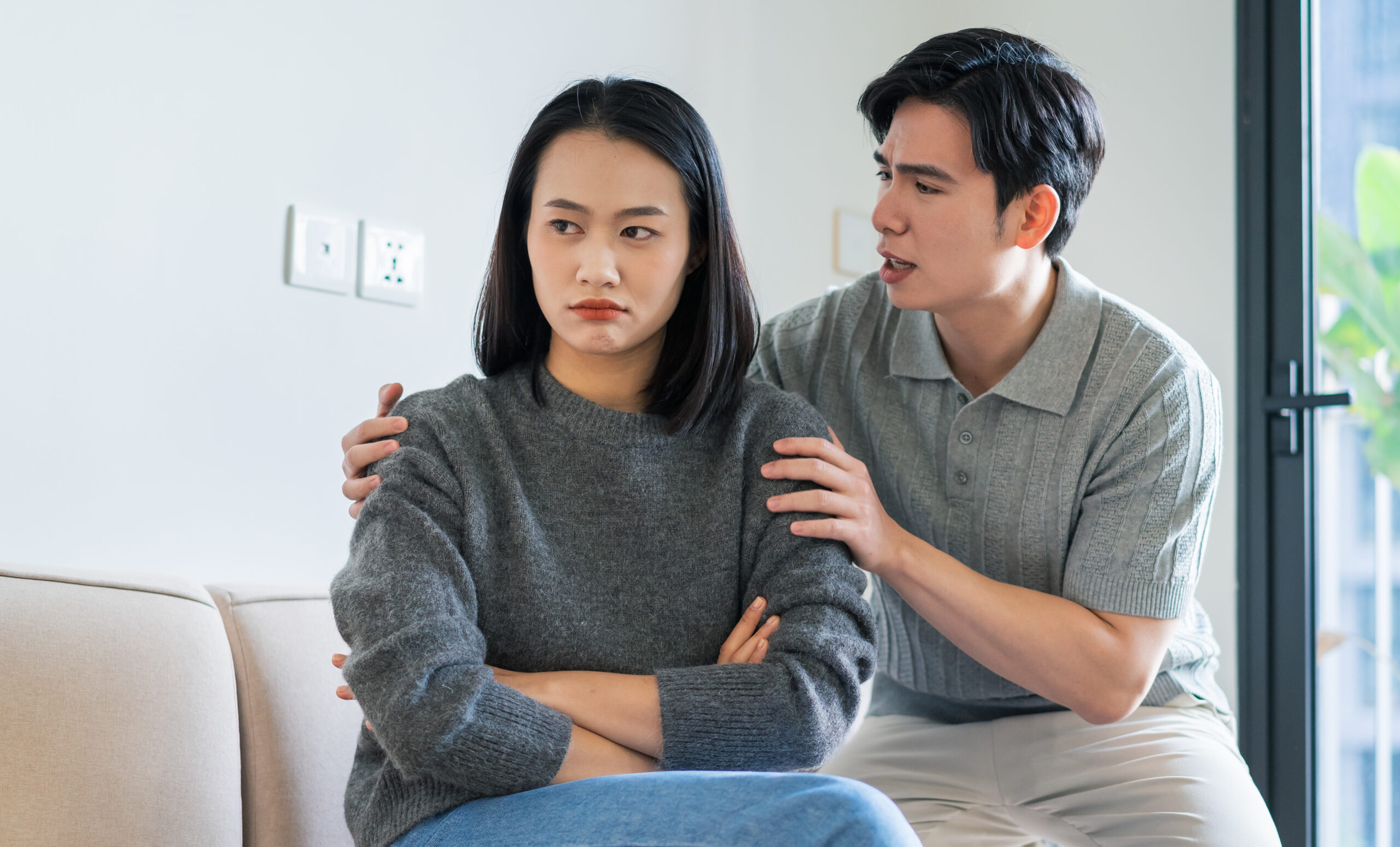 Why Women Stay in Toxic Relationships Longer Than They Should