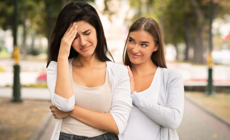 The 3 Types of Friends You Need to Cut Off