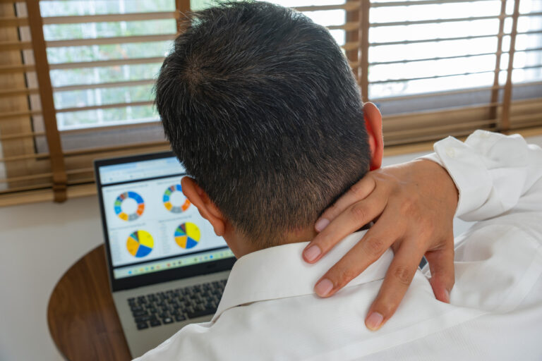 6 Daily Habits That Slowly Damage Your Health