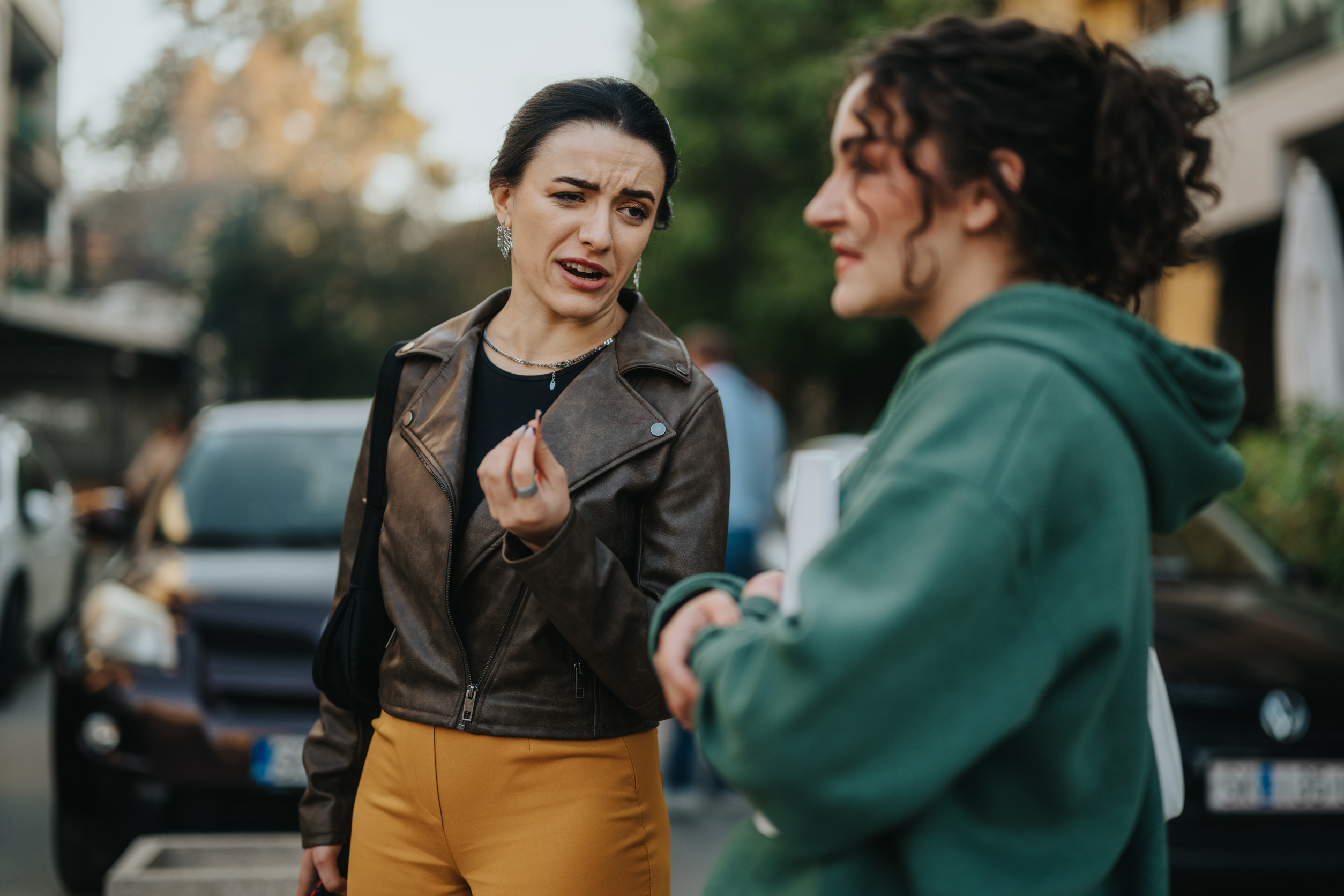 6 Subtle Phrases That Reveal Hidden Jealousy