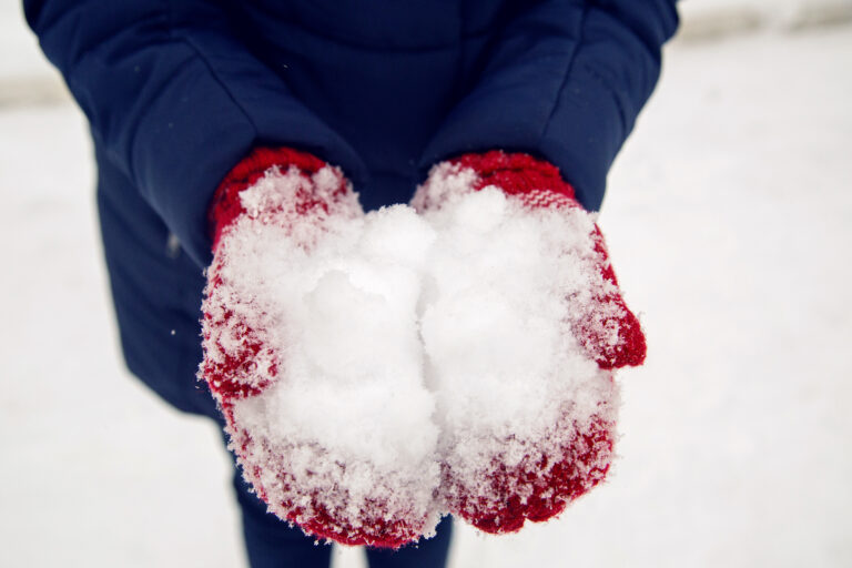 6 Surprising Things You Never Knew About Snow