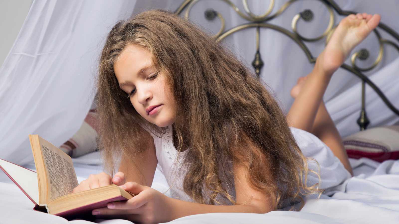 Being Alone Without Feeling Lonely