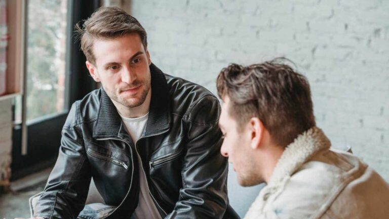 7 Habits That May Cause Others to Dislike You