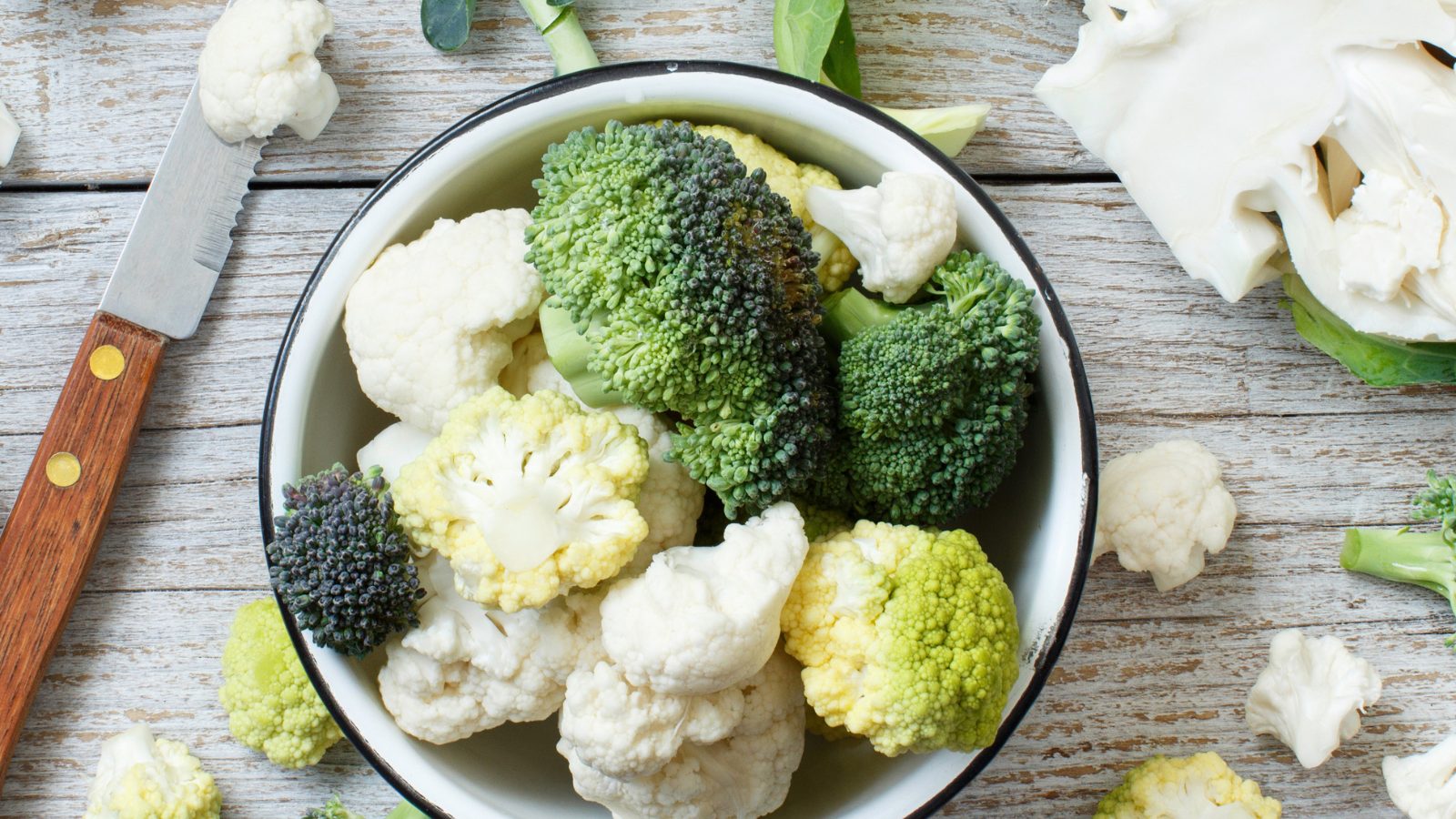 5 Foods That Help Balance Your Hormones Naturally