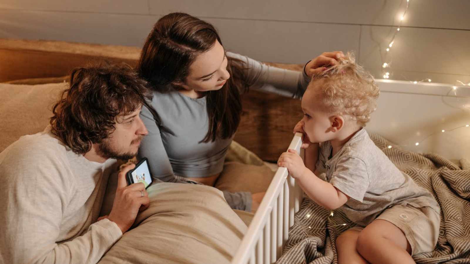 Deciding When to Have Children