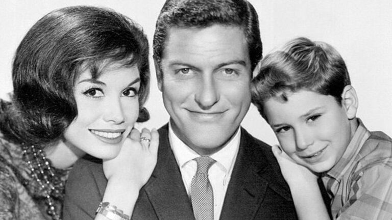 6 TV Shows That Defined the Baby Boomer Generation