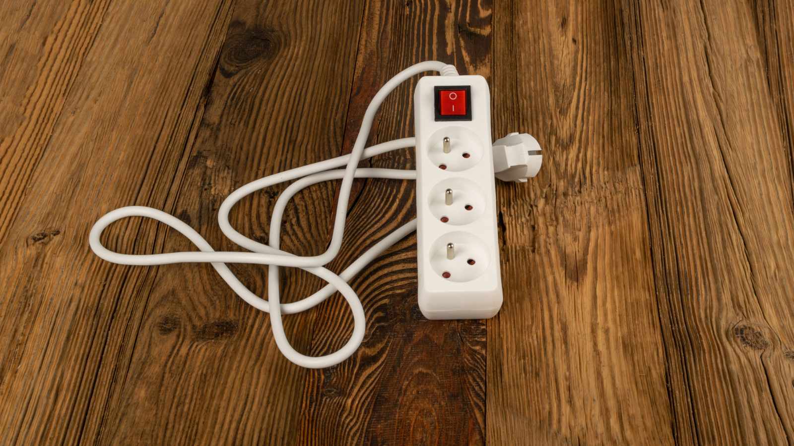 Extension Cords and Multi-Plug Adapters