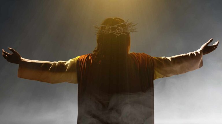 6 Key Reasons Christians See Jesus as the Messiah, While Jews Do Not