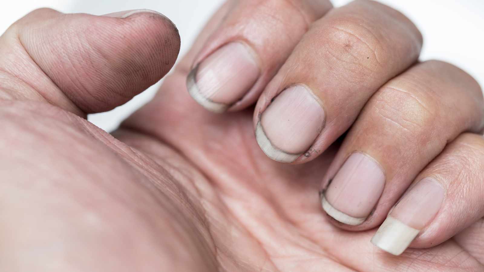Letting Your Nails Get Dirty or Ragged
