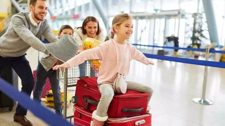 6 Common Mistakes Parents Make When Traveling With Kids