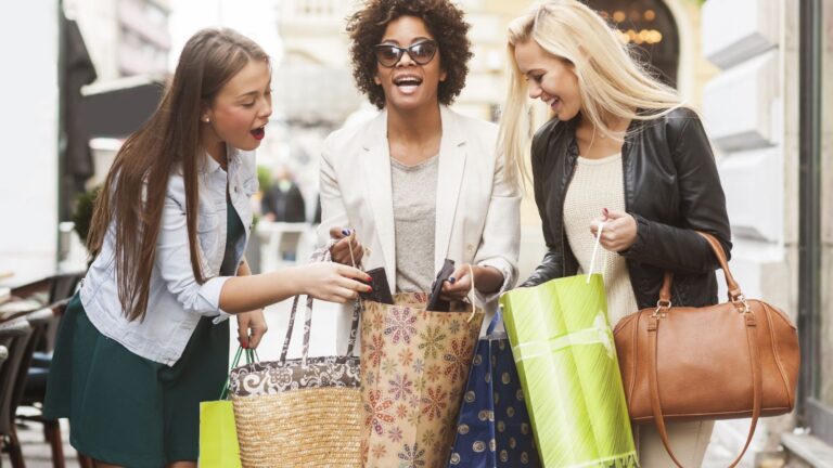 5 Purchases Hindering the Middle Class from Achieving Wealth