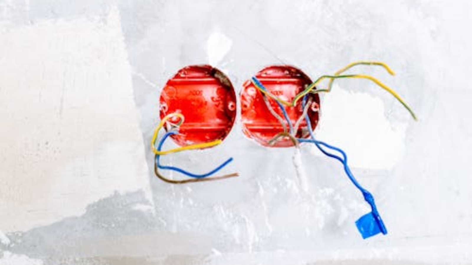 Your home is at risk if you are making these electrical mistakes