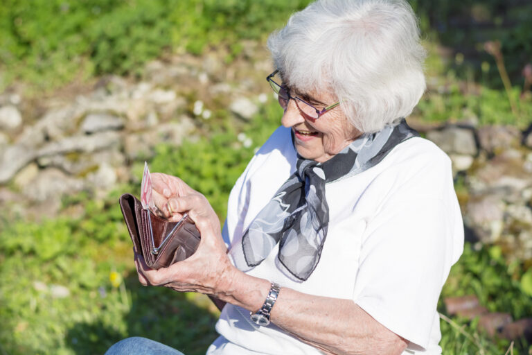 8 Things You’ll Probably Find in the Wallet or Purse of Anyone Over 50