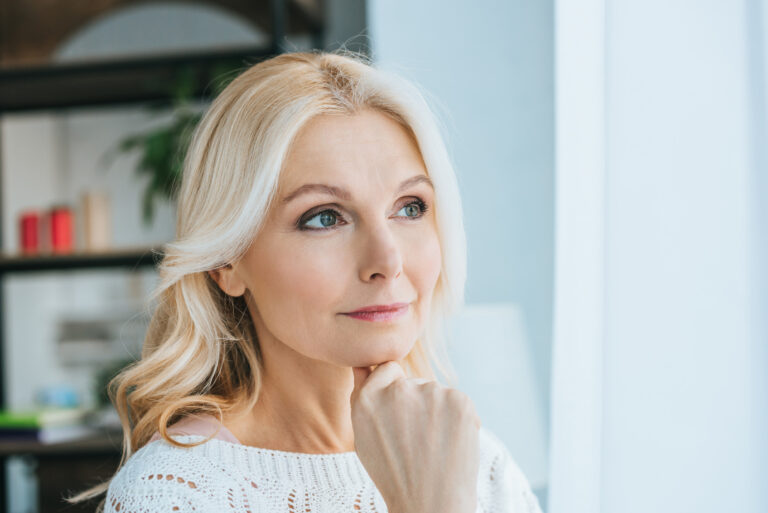 7 Genuine Personality Traits of People Often Misunderstood as ‘Too Quiet’