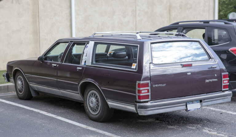 4 of the Worst V8 Engines in Automotive History 