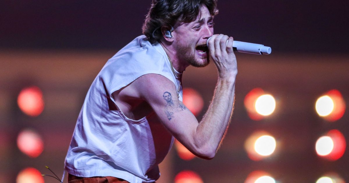 Country Star Bailey Zimmerman Breaks Silence After Felony Charges Over Alleged $16,000 Hotel Destruction in New Mexico