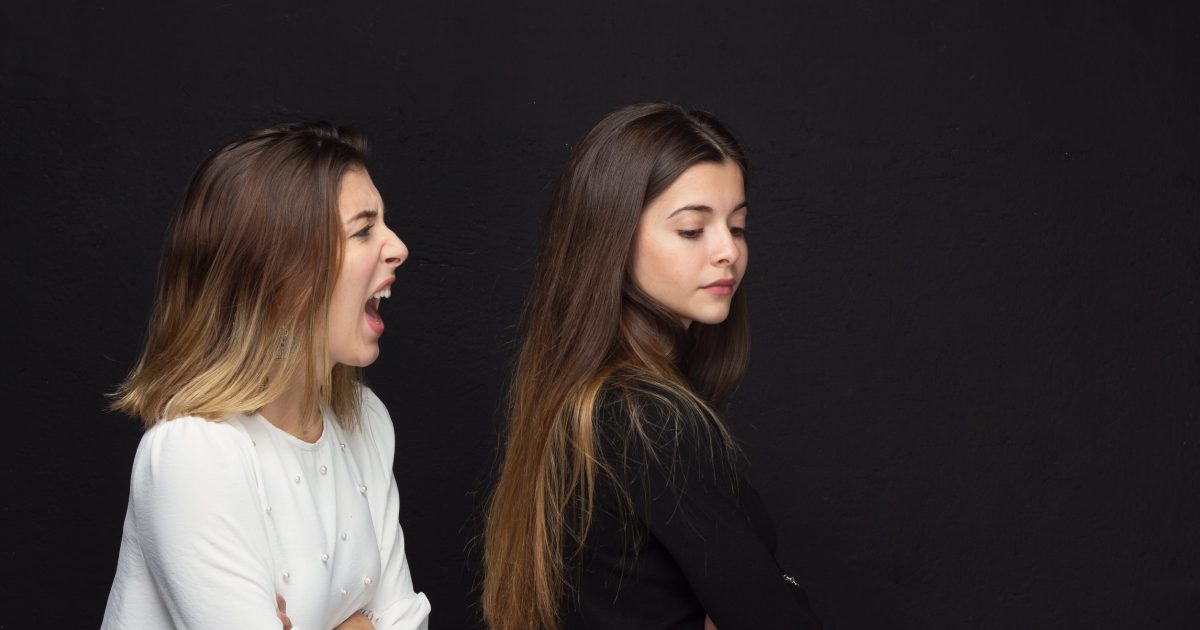 9 Toxic Friendships That Can Drain Your Happiness