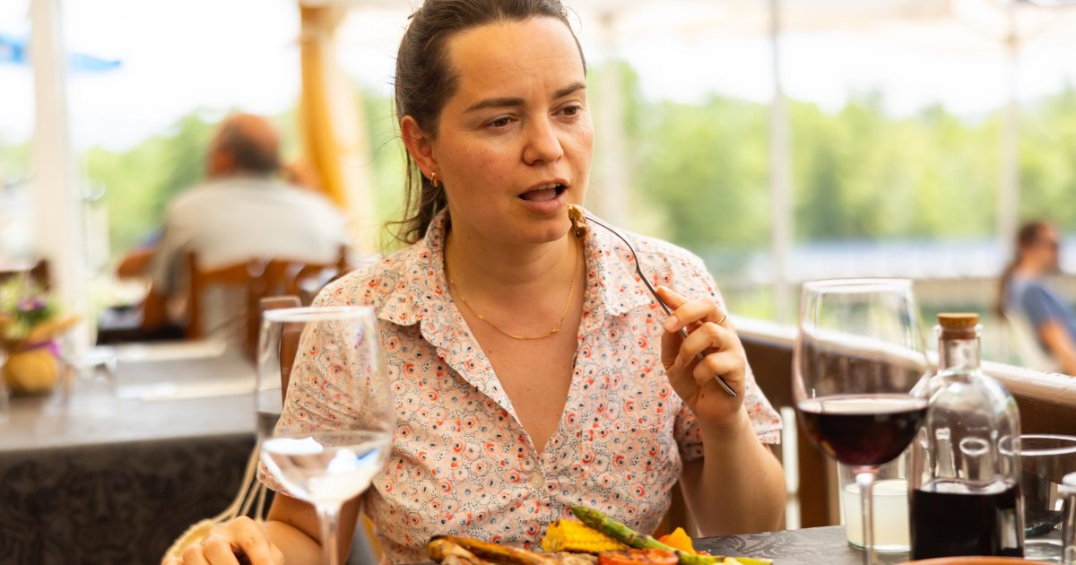 8 Financial Habits That Scream You’re Living Beyond Your Means