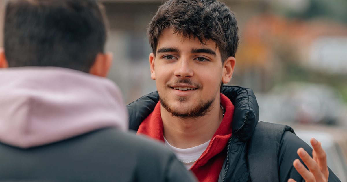 10 Questions That Sound Polite but Reveal Someone’s True Intentions