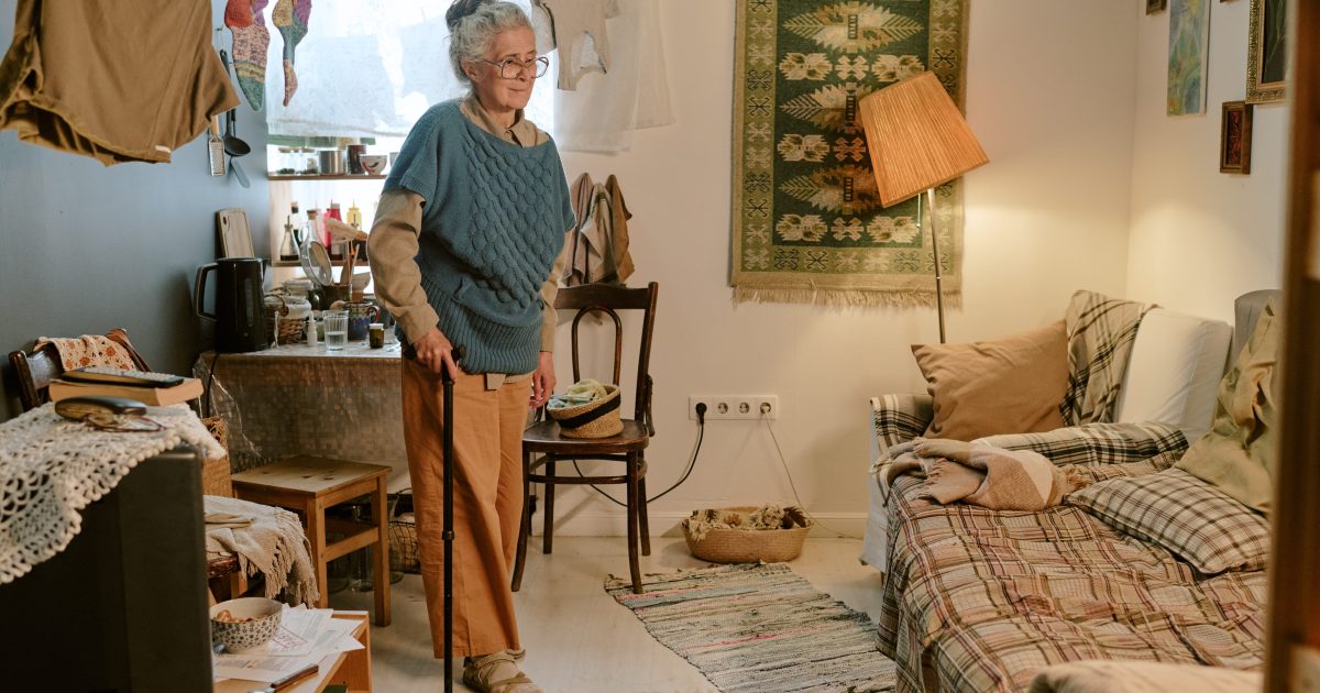 6 Rooms Older Adults Quietly Stop Cleaning That May Signal Bigger Changes