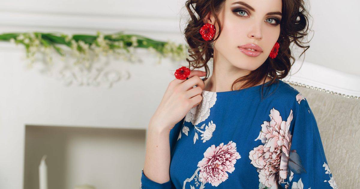 5 Dresses Men Often Find Attractive—and 3 Styles That Can Miss the Mark 
