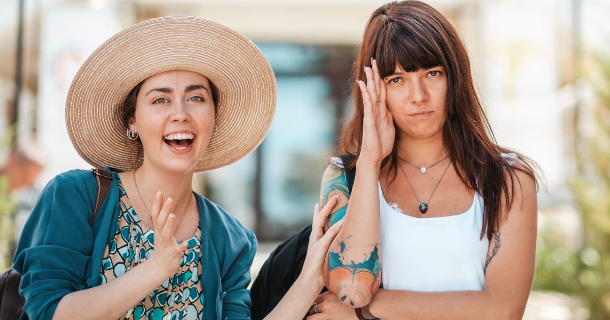 7 Signs Your ‘Friend’ Is Secretly Working Against You