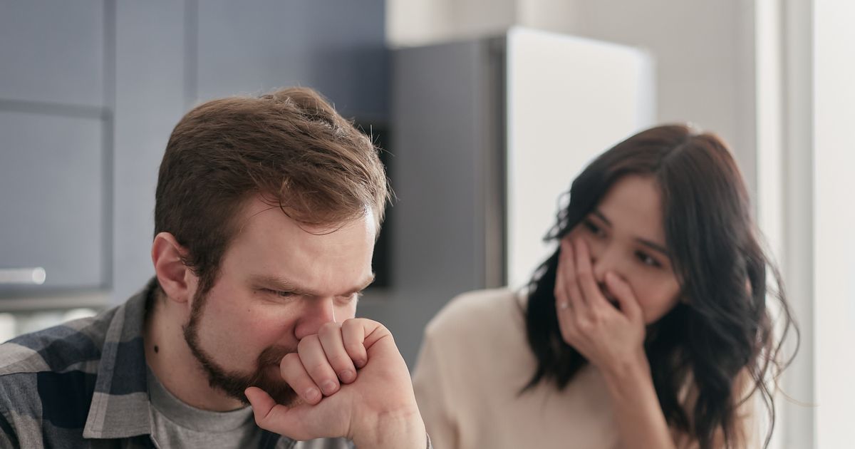 4 Things You Should Never Do When He Is Suddenly Losing Interest in You