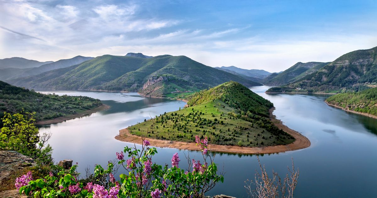 Vacation Spots People Love Even More During the Off Season 