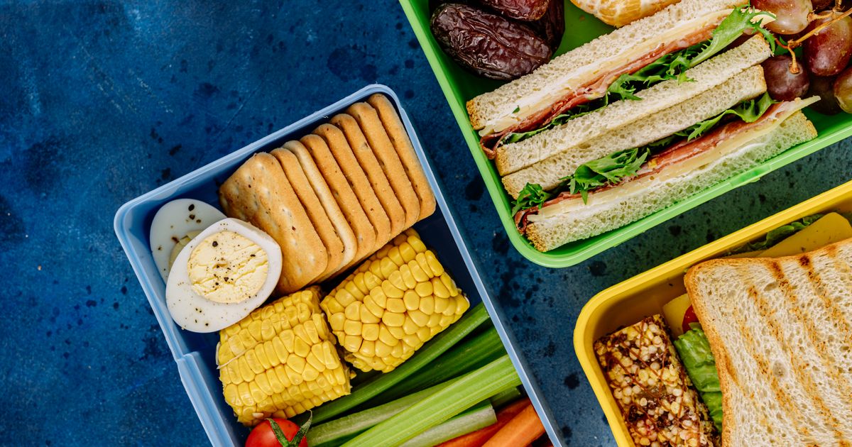 15 ’90s Lunch Box Foods That Instantly Bring Back Childhood Memories