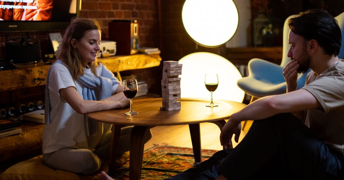 Games Men Play the Moment They Sense You Are Desperate to Be Married