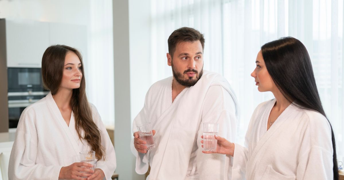 What To Do When Your Partner Looks at Another Woman Lustfully While With You