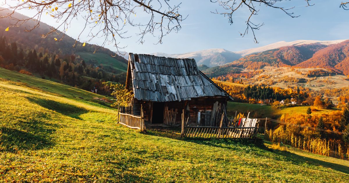 Mountain Living on a Retirement Budget: Beautiful Places That Don’t Require a Fortune