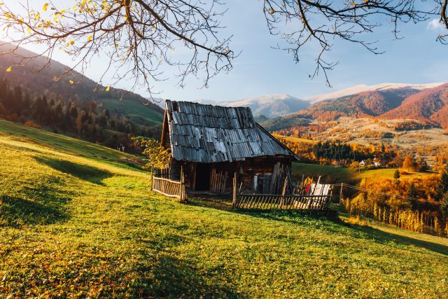 Mountain Living on a Retirement Budget: Beautiful Places That Don’t Require a Fortune