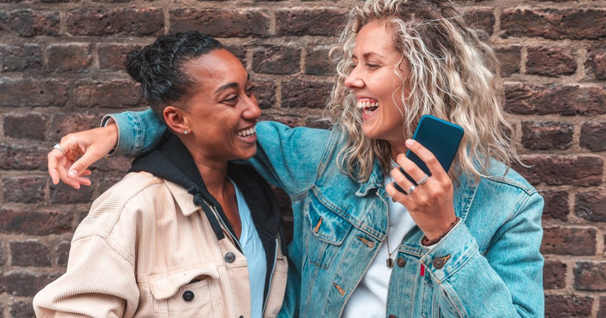 10 Dating Standards Many Women Have Today That Were Less Common In The 1990s