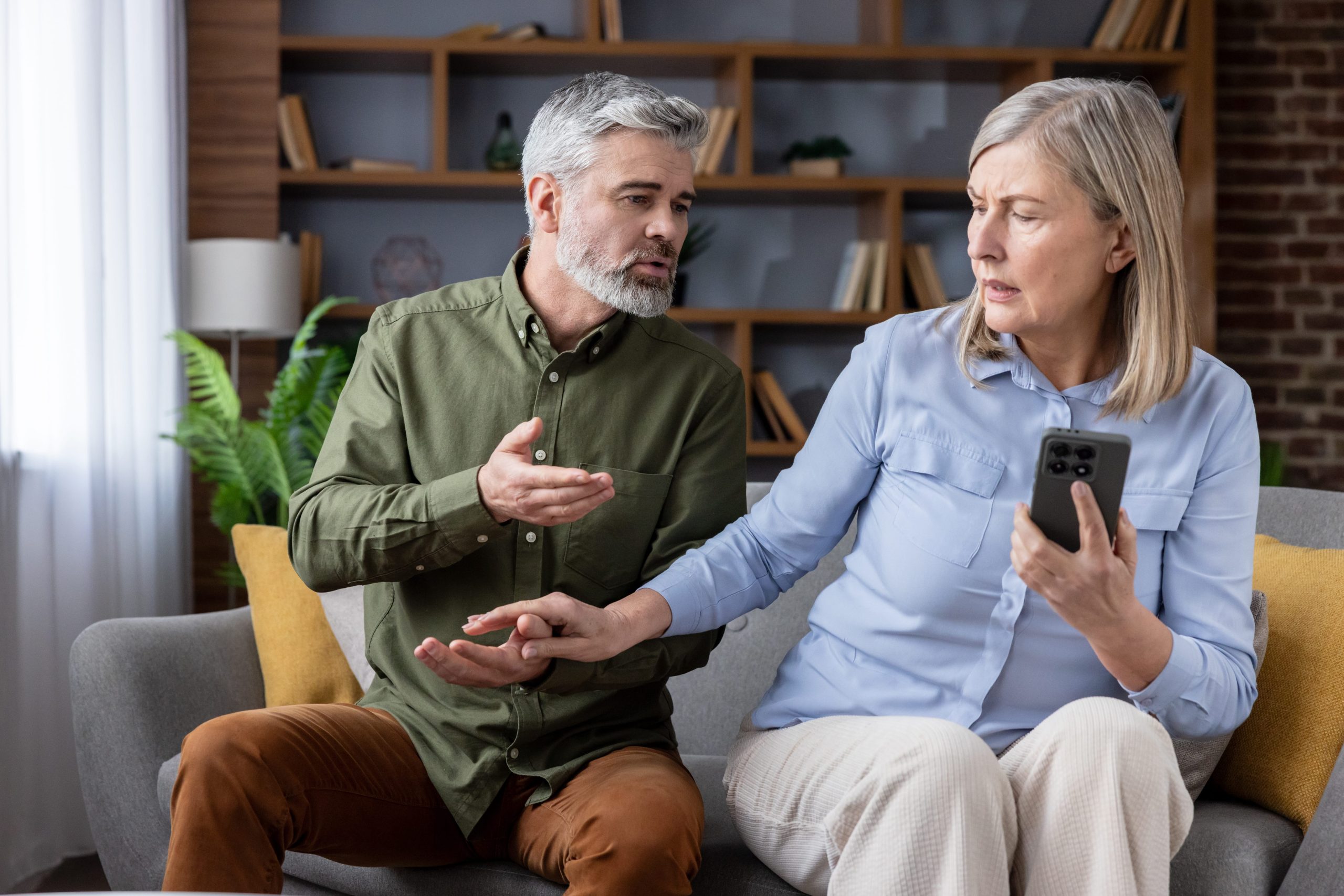 Outdated Relationship Rules People Over 50 Should Stop Following