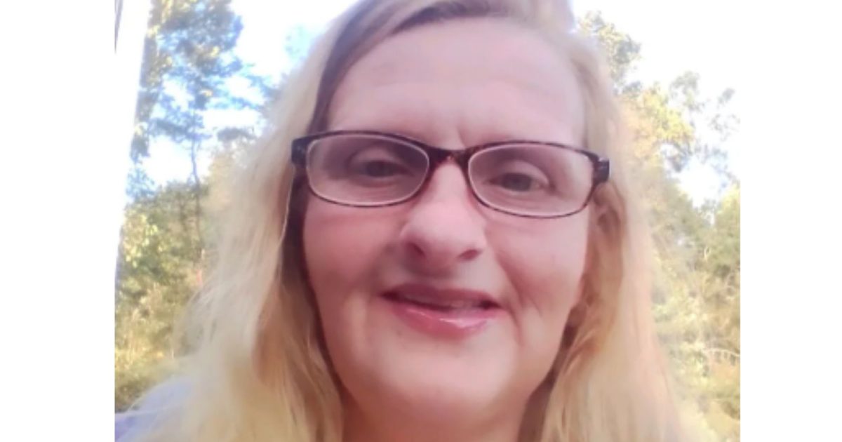 Grandmother Wrongly Accused of Bank Theft After AI Facial Recognition Match Sues for $10 Million