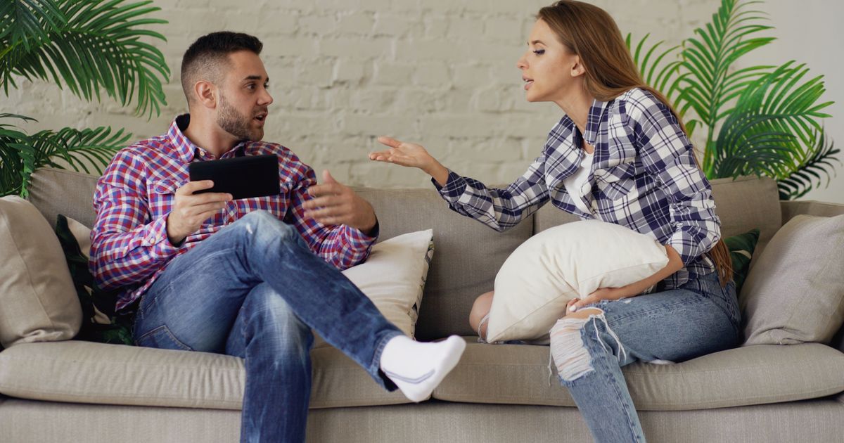 The ‘Slow Burn’ Is Back: Why More Singles Are Giving Love a Second Chance
