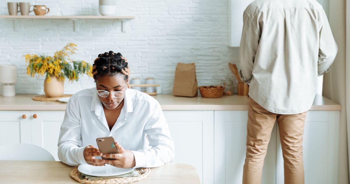 9 Things You Should Never Say to a Friend Going Through a Divorce